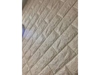 ورق جدران لاصق ذاتي لون أوف وايت  